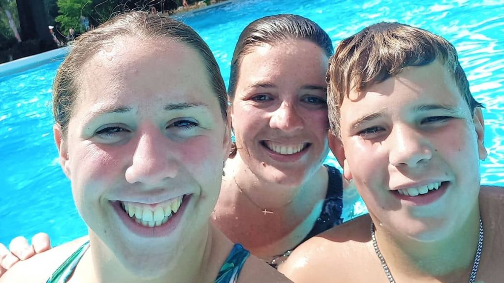 Zwembad selfie augustus 2022 | Shilo